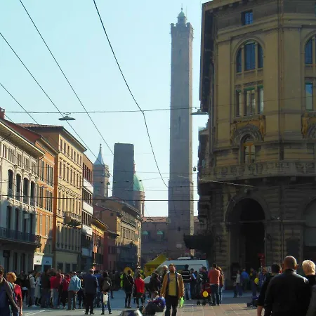 Meetbologna Ugobassi Bolonia