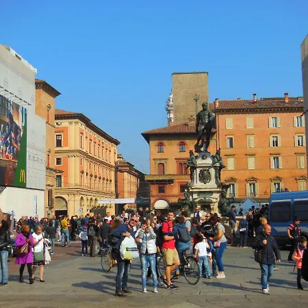 Meetbologna Ugobassi *