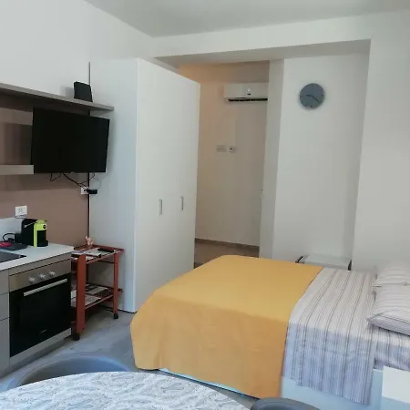 Meetbologna Ugobassi Apartament *